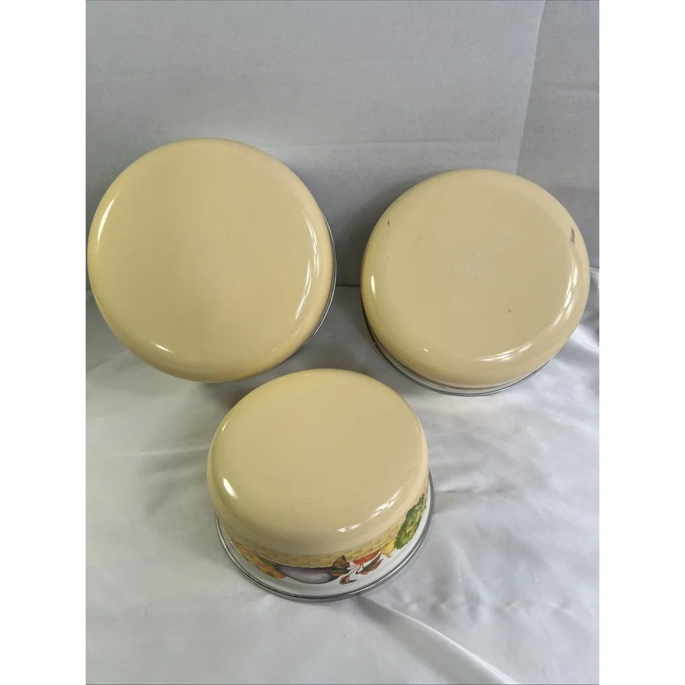 Vintage Enamelware Nesting Bowls Set of 3 Rare Vegetable Basket Pattern‎